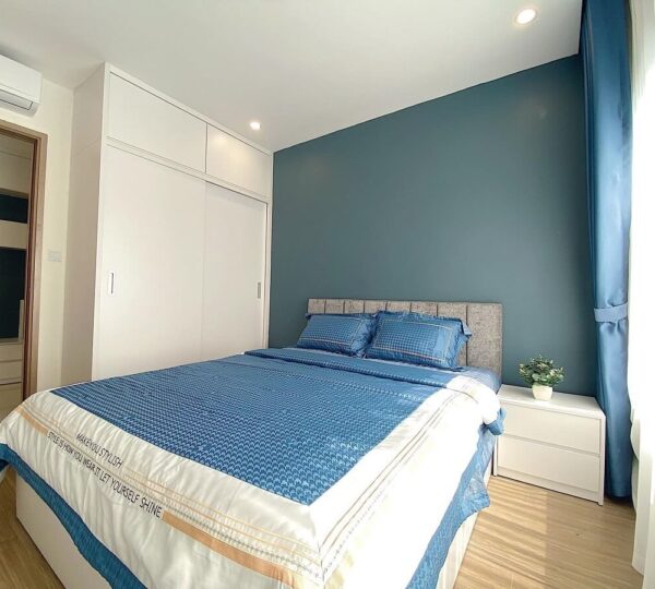 Thue-1phong-ngu-noi-that-dep-vinhomes
